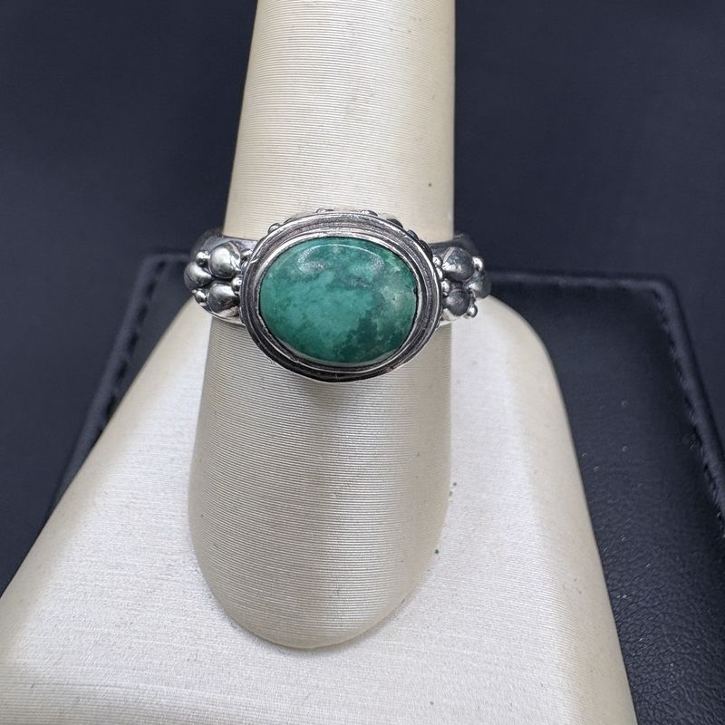 STERLING SILVER MALACHITE SOCOTO RING