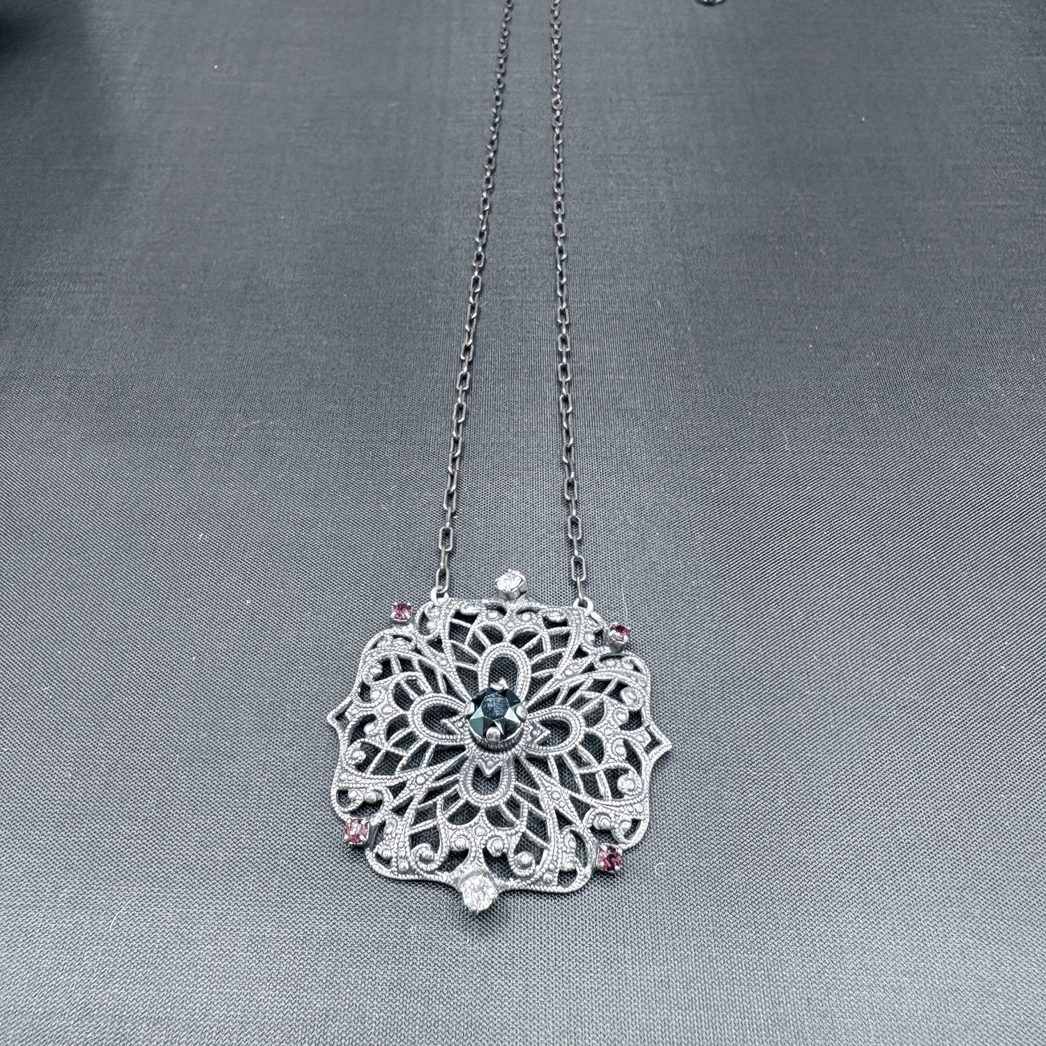 "SABIKA" ART DECO NECKLACE WITH RED STONES NECKLACE