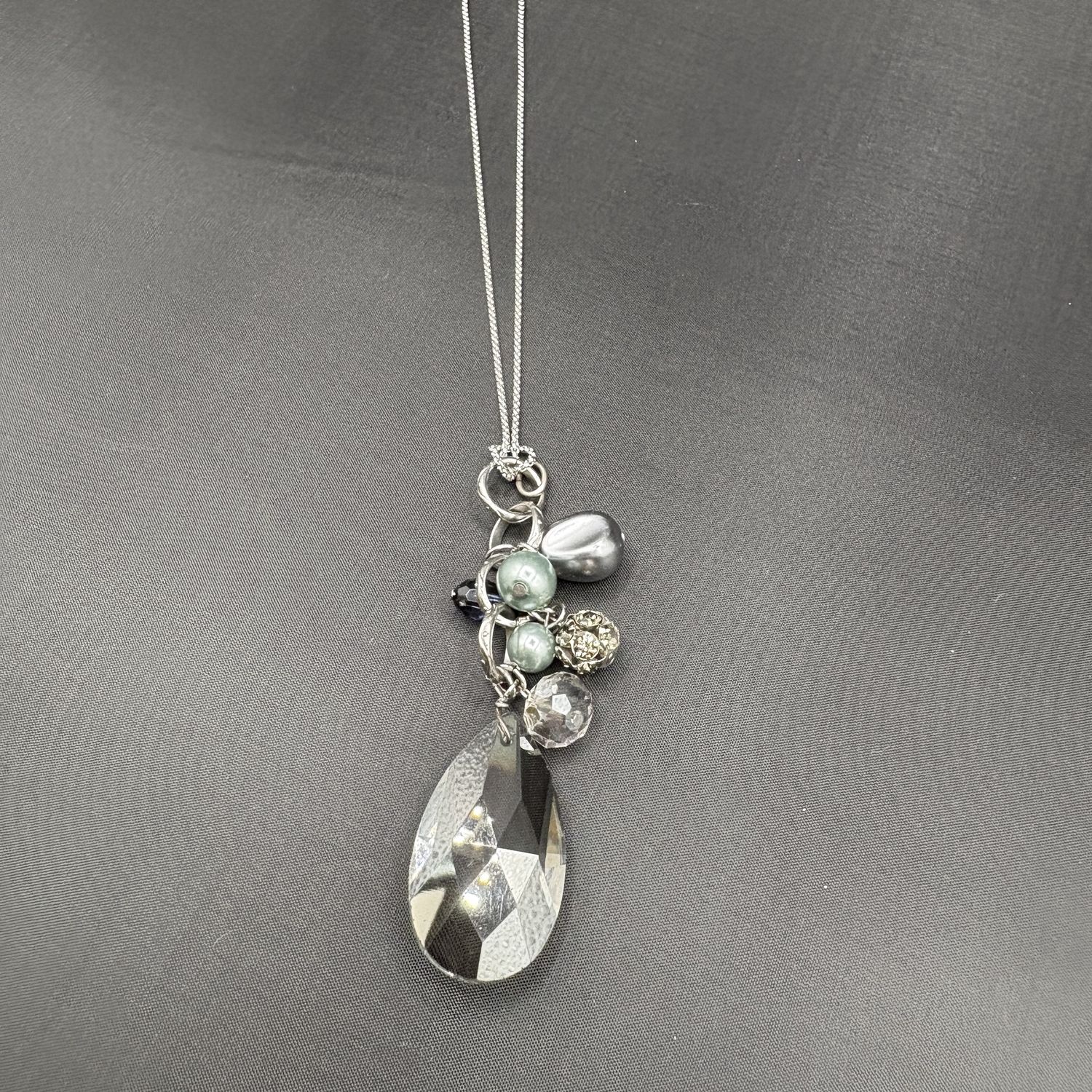 SILVERTONE LONG ADJUSTABLE NECKLACE