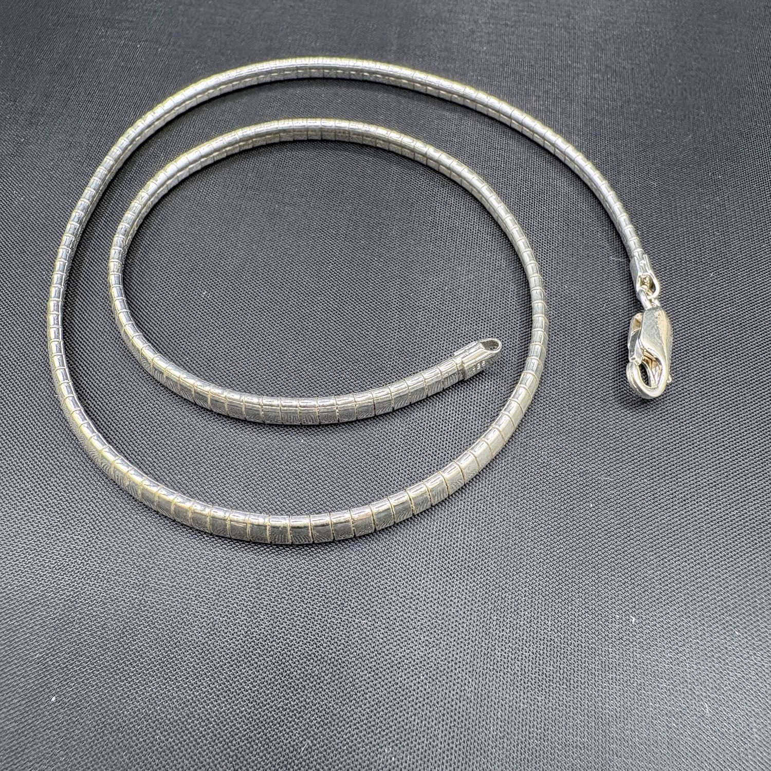 STERLING SILVER 4MM OMEGA NECKLACE, 16 INCHES, 20.5 GRAMS