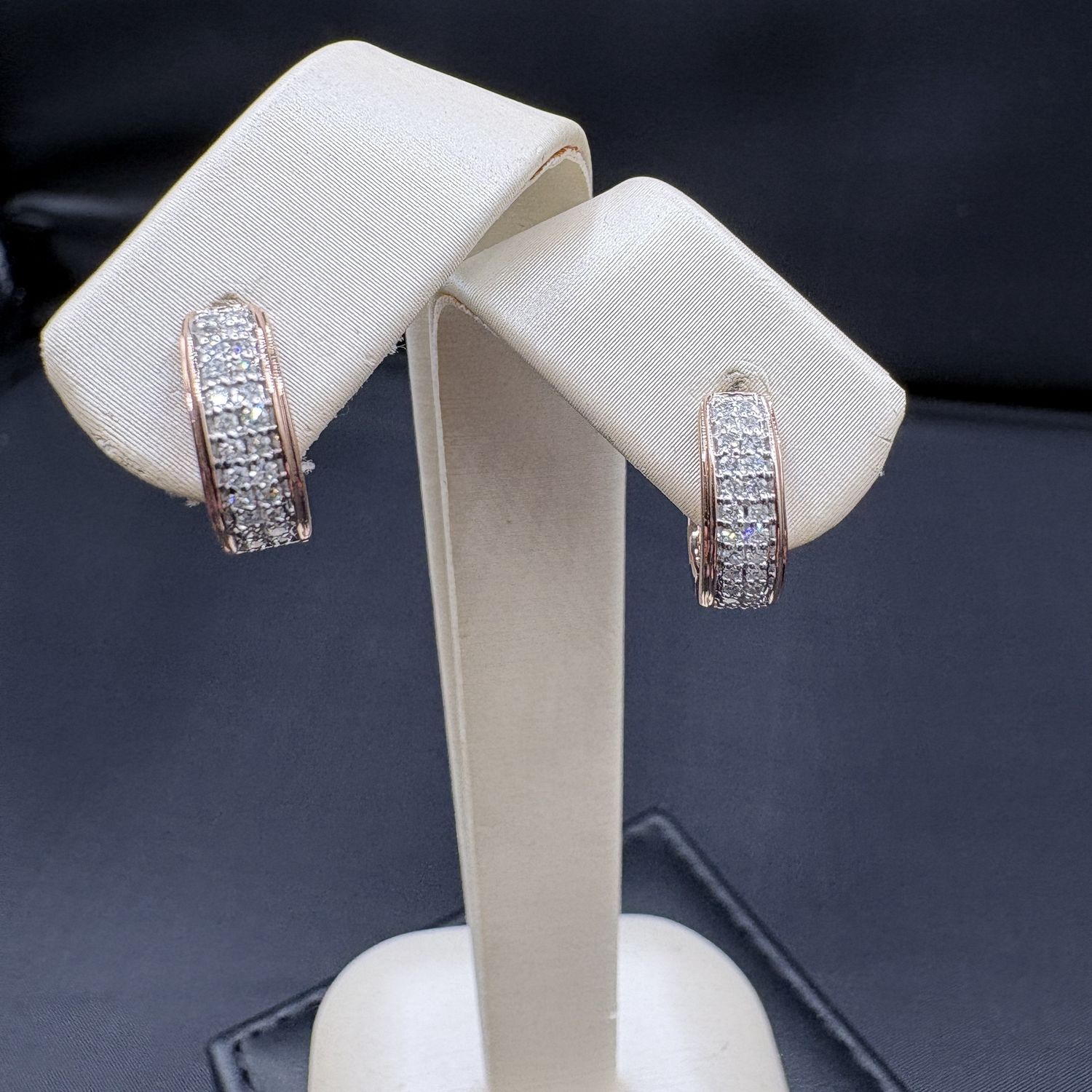 10K  2 ROW DIAMOND HUGGIE 1/2"HOOP