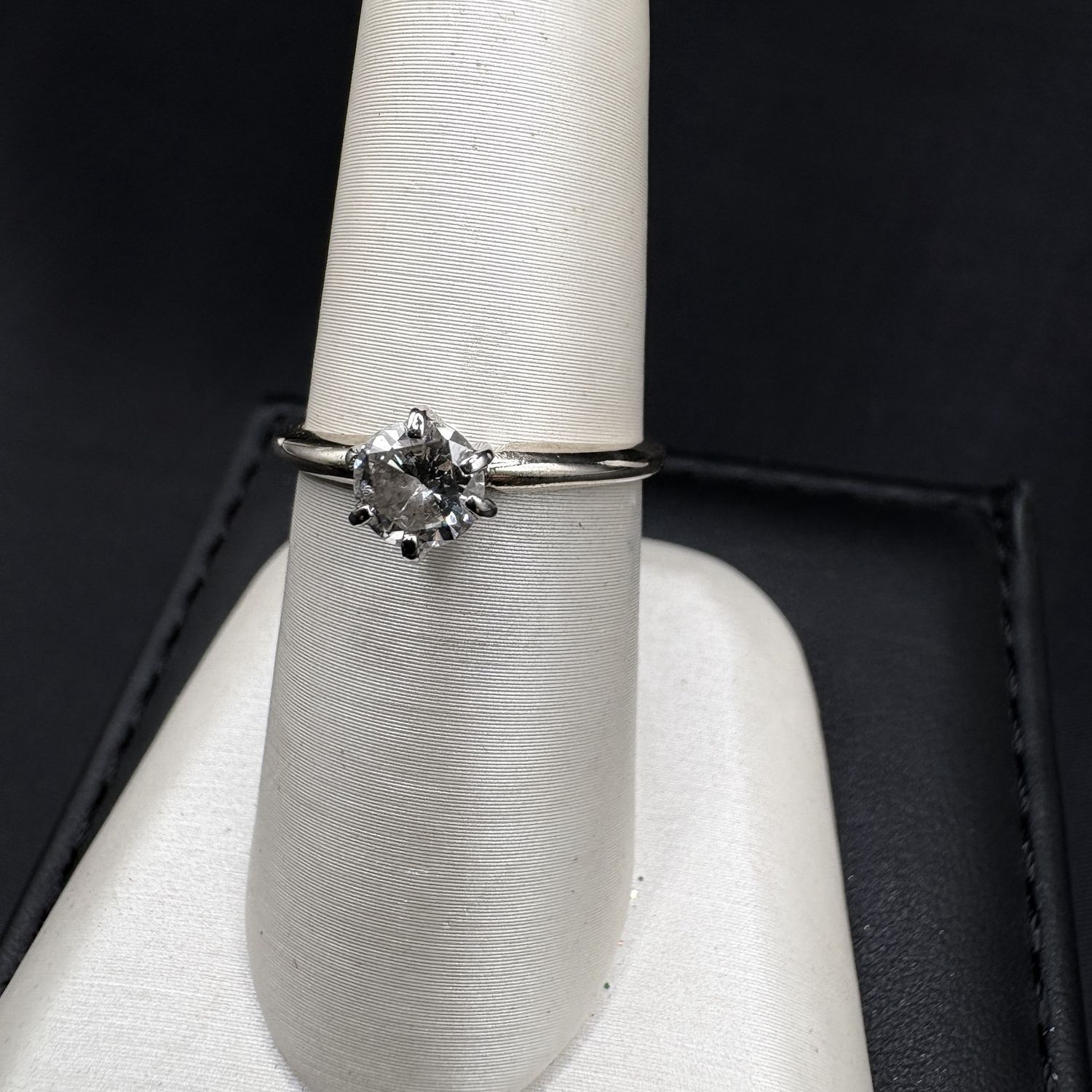 14K APPROX 1/3CTW RBC DIAMOND 6 PRONG TIFFANY SETTING