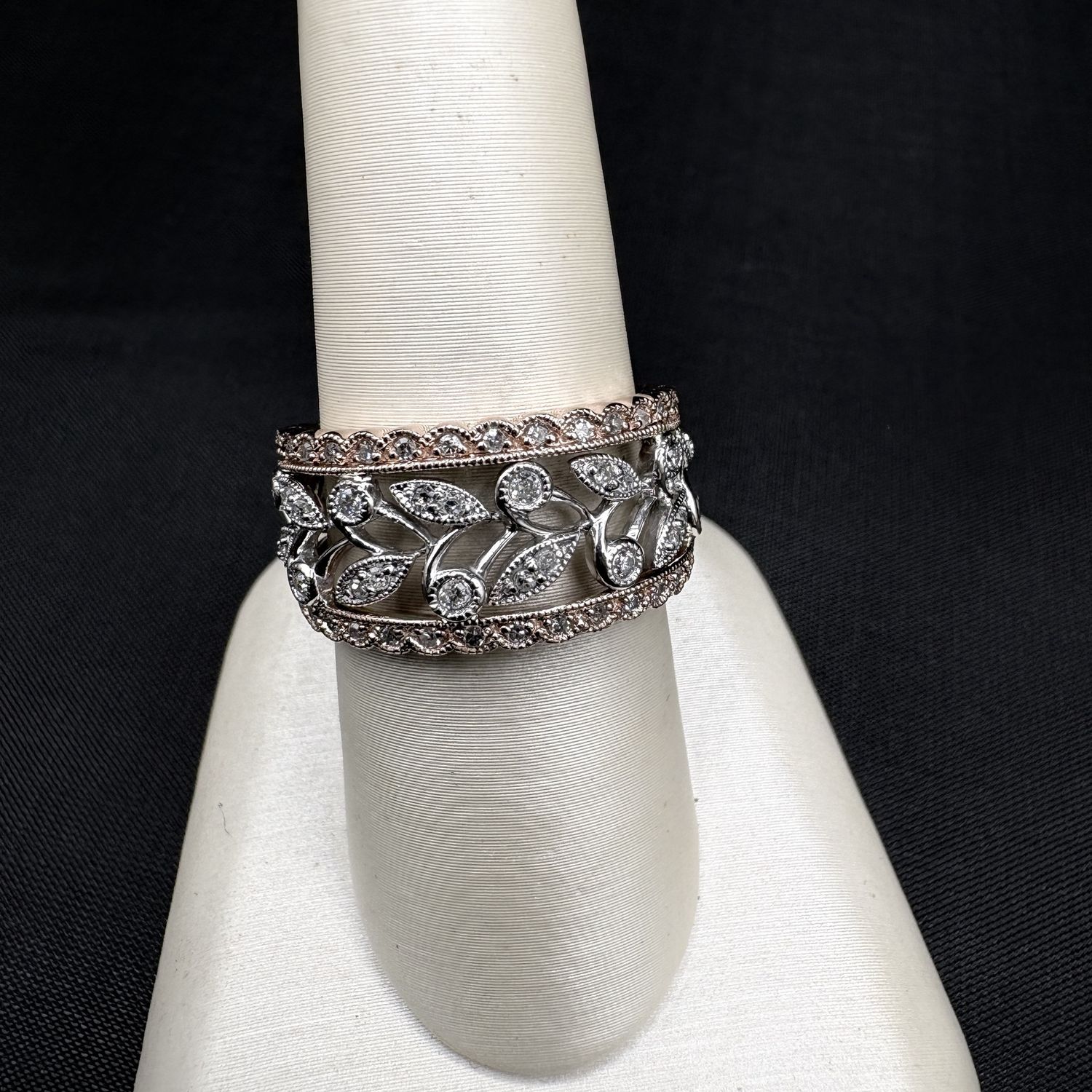 14K ROSE GOLD NATURE INSPIRED DIAMOND BAND SIZE 7