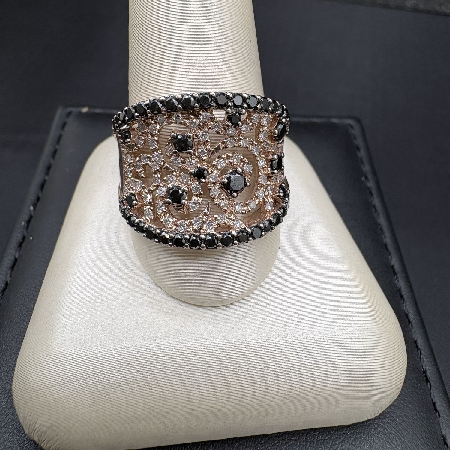 14K ROSE GOLD WIDE KURU LEAF DESIGN BY LEVIAN SIZE 10