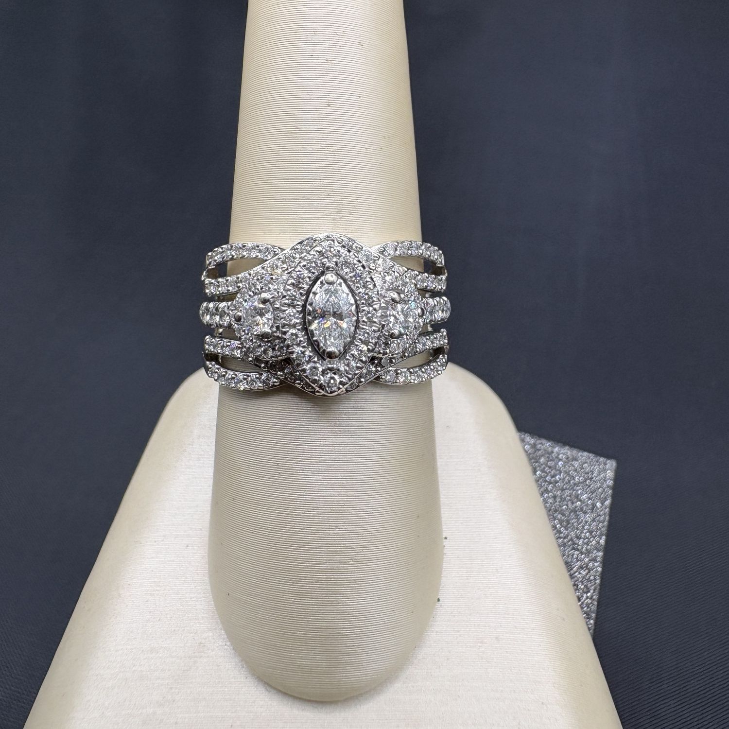 14K MARQUIS DIAMOND ENGAGEMENT SET