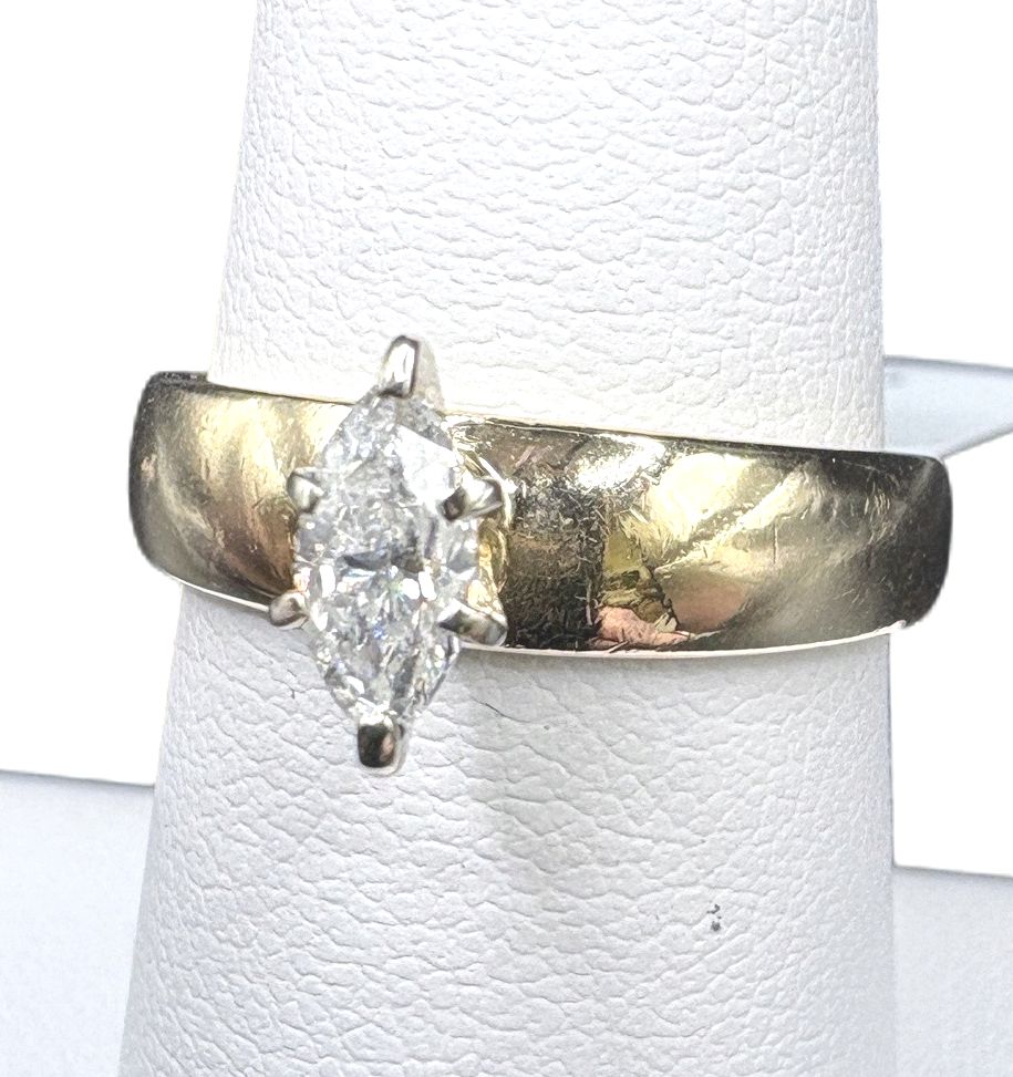 14K APROX 0.33 CT MARQUIS, WIDE BAND , SIZE 7, 3.6G