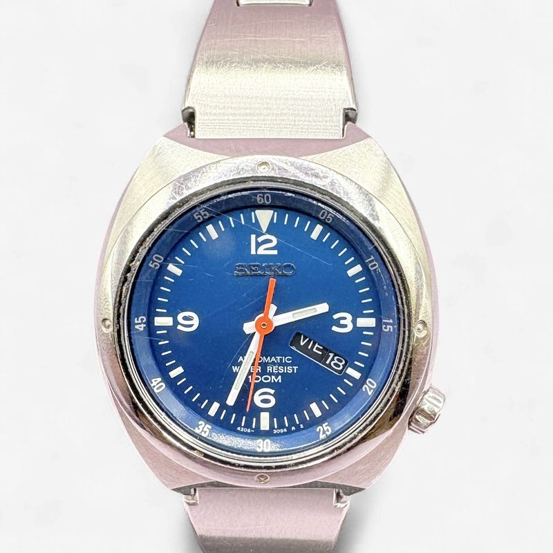 WOMAN'S WATCH NAVY FACE BY SEIKO