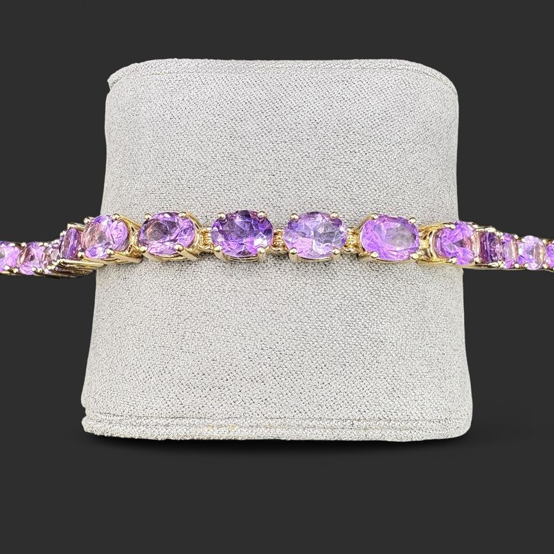 14K TENNIS BRACELET WITH OVER 21 CARATS   AMETHYST,  BRAC 18.3G