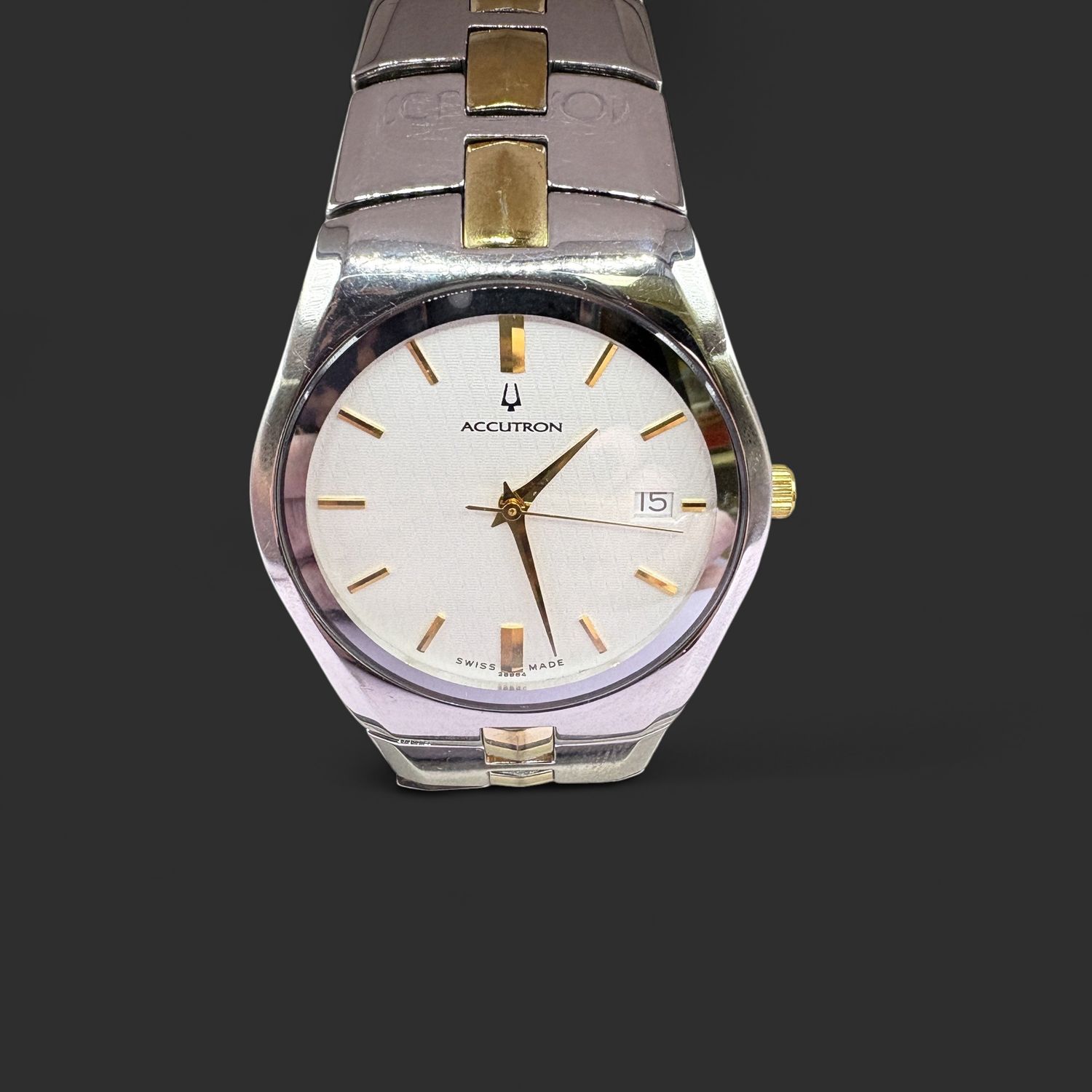 MEN'S ACCUTRON WATCH