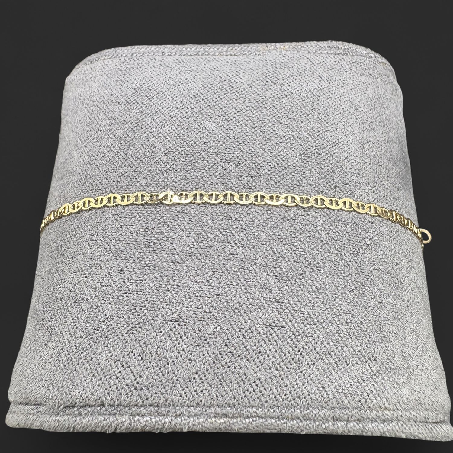 14KY ANCHOR BRACELET, 7 INCHES LONG, 1.8MM WIDE,0.78G
