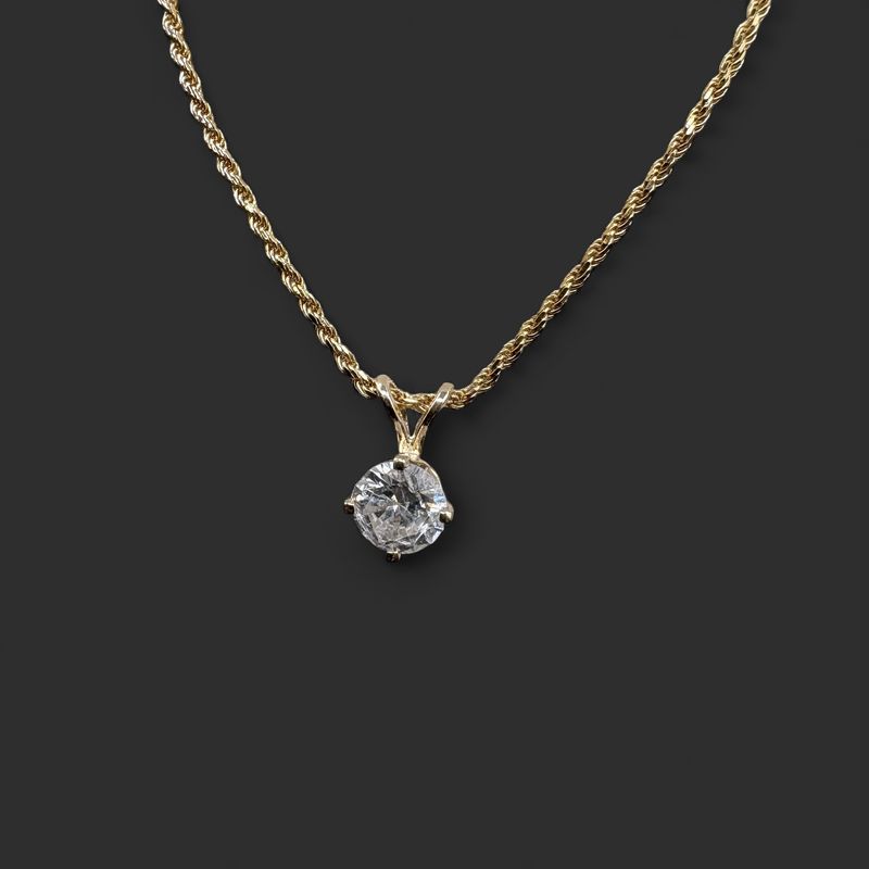 14K DIAMOND 4 PRONG PENDANT ON 24" ROPE CHAIN