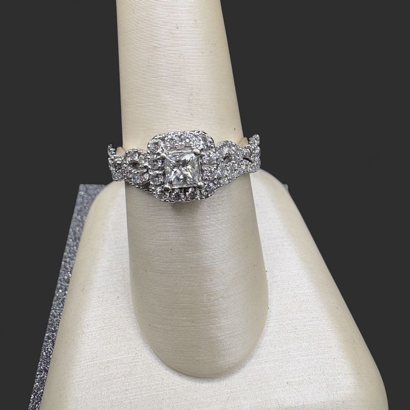 14K DIAMOND PRINCESS CUT WEDDING SET SIZE 7