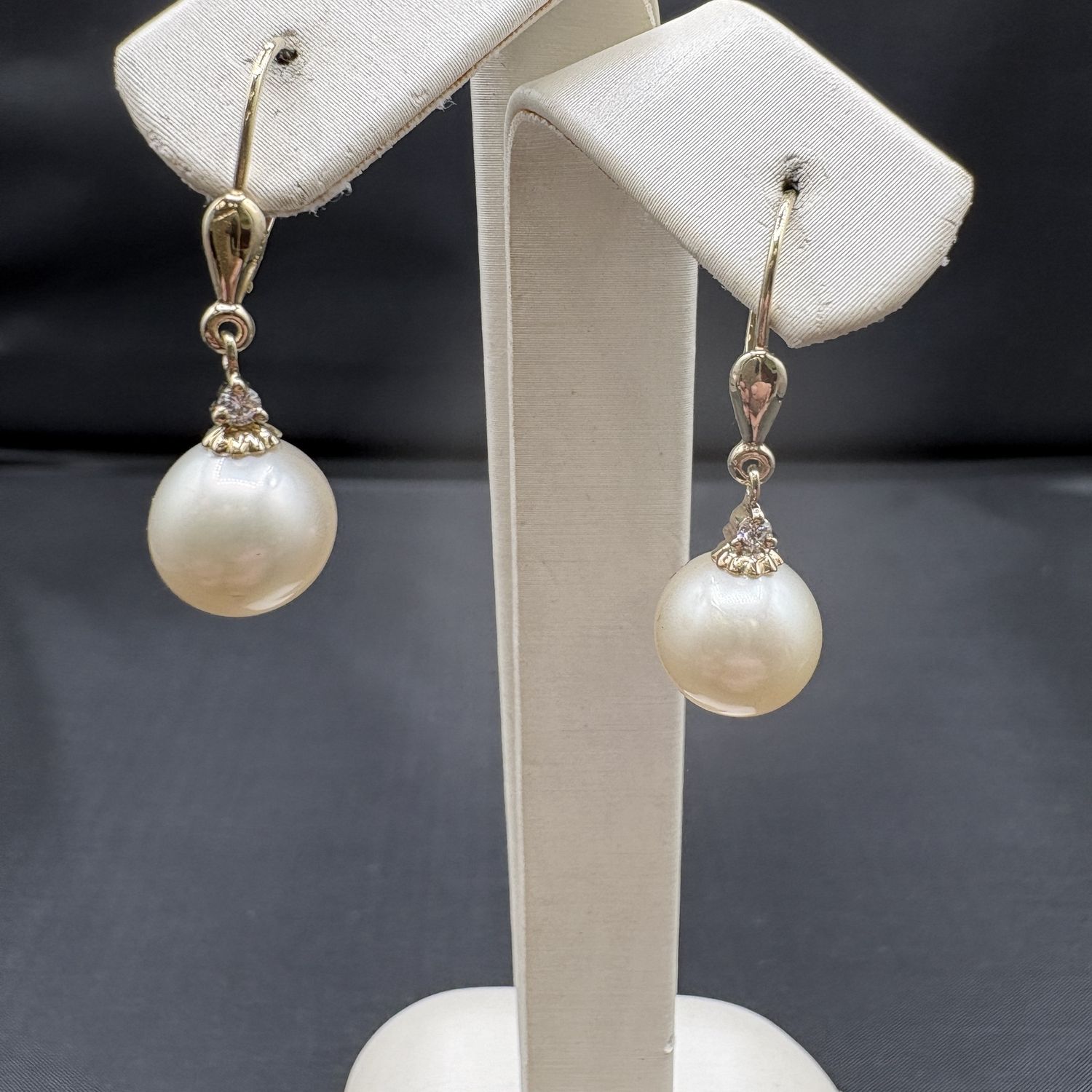 14K SOUTH SEA GOLD PEARL &amp; DIAMOND DANGLE EARRING