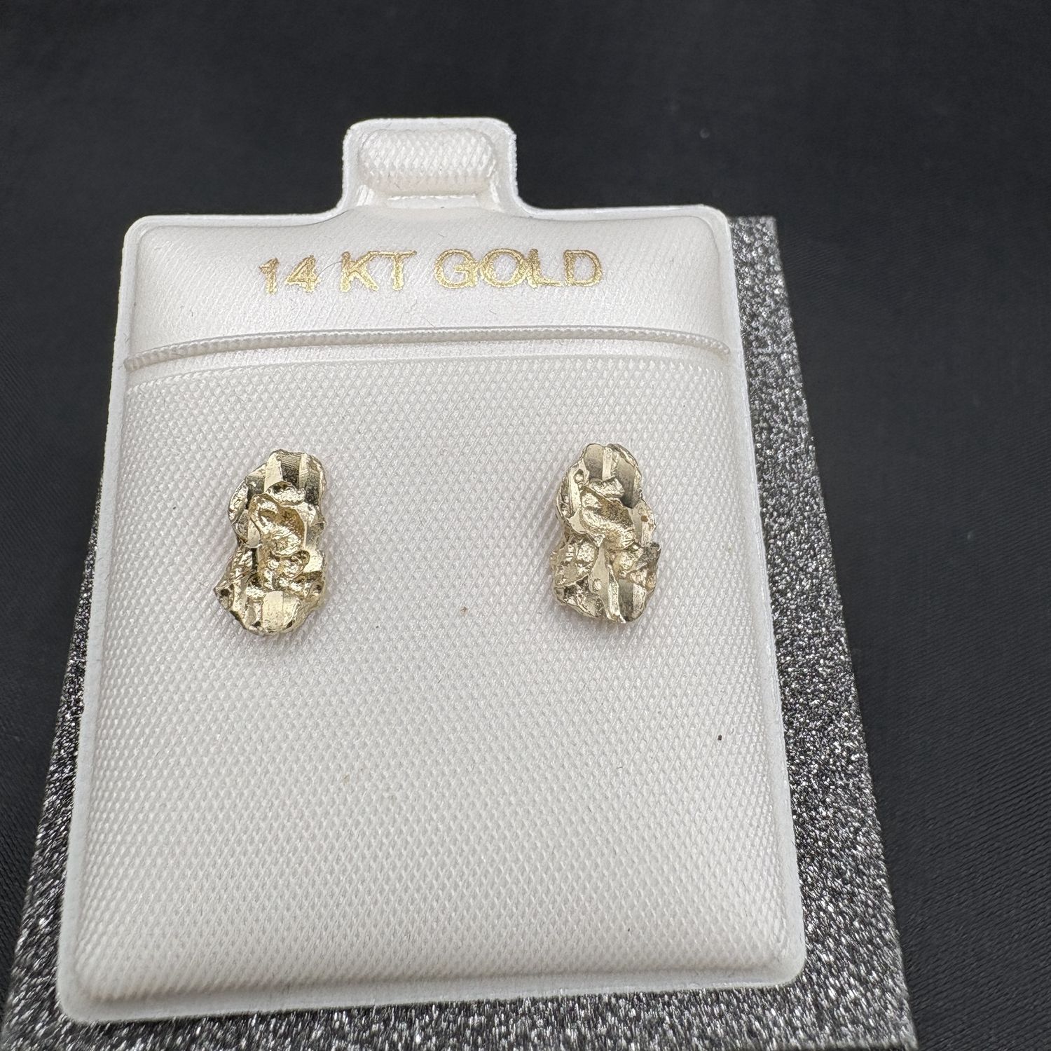 14K NUGGET EARRING
