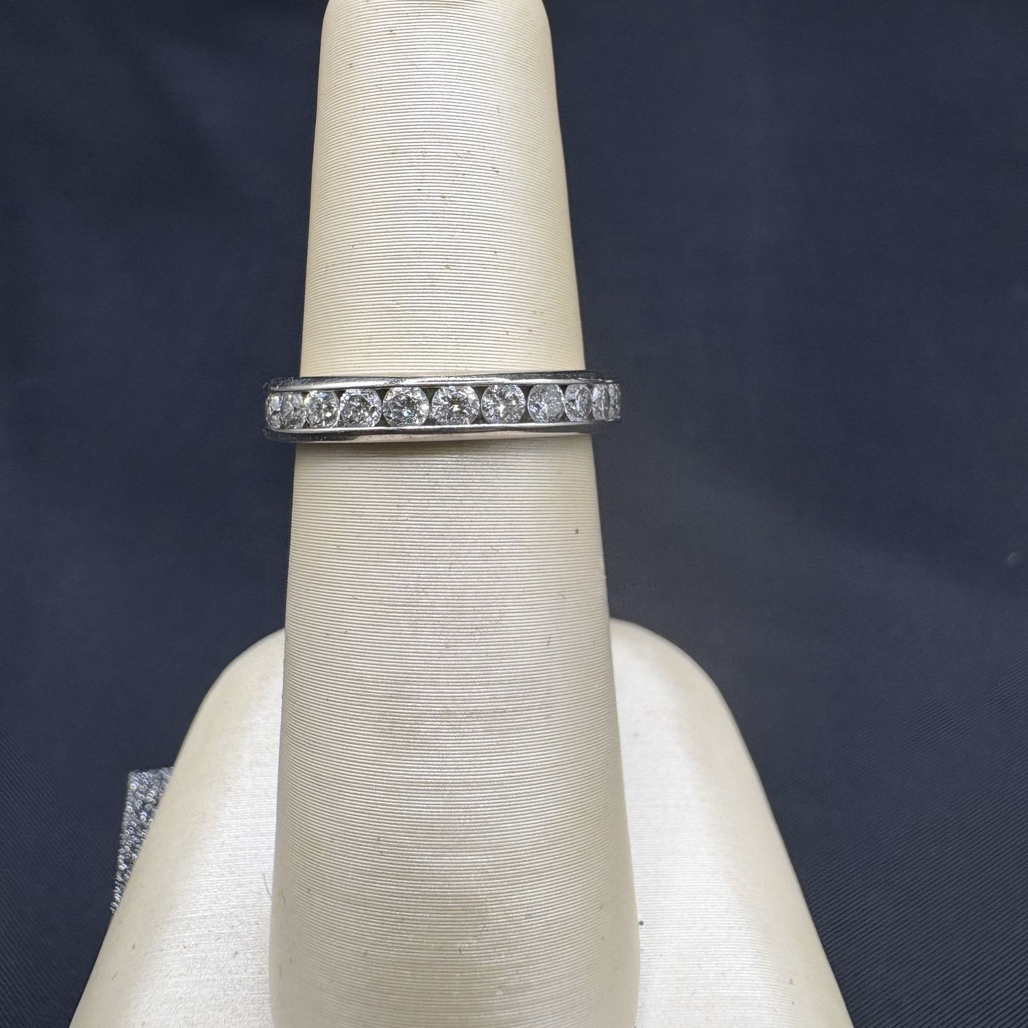 14K DIAMOND ANNIVERSARY BAND SIZE 5