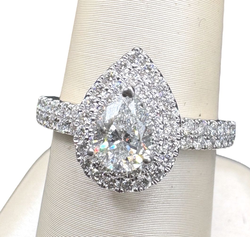 PLATINUM PEAR BRILLIANT DIAMOND ENGAGEMENT SIZE 6.75 RING