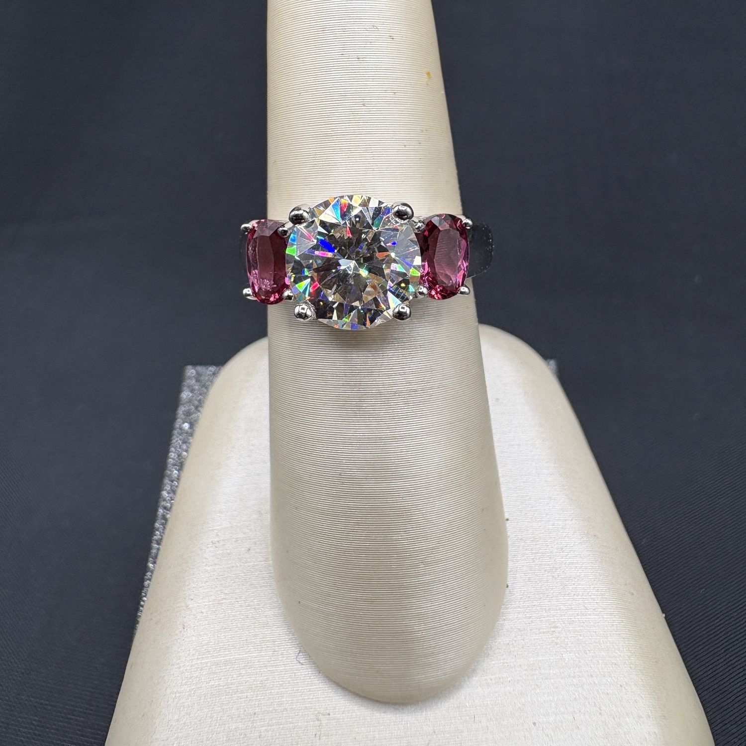 STERLING ROUND CZ WITH PINK STONES SIZE 6