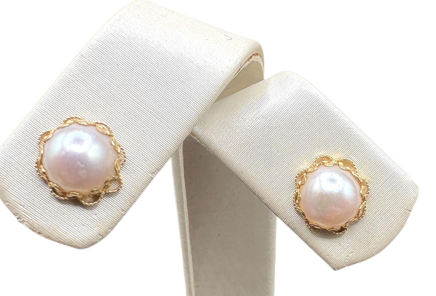 14K SCALLOPED PEARL STUD EARRING