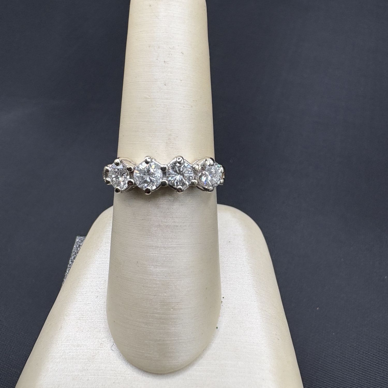 14K VINTAGE DIAMOND ANNIVERSARY BAND SIZE 6.25