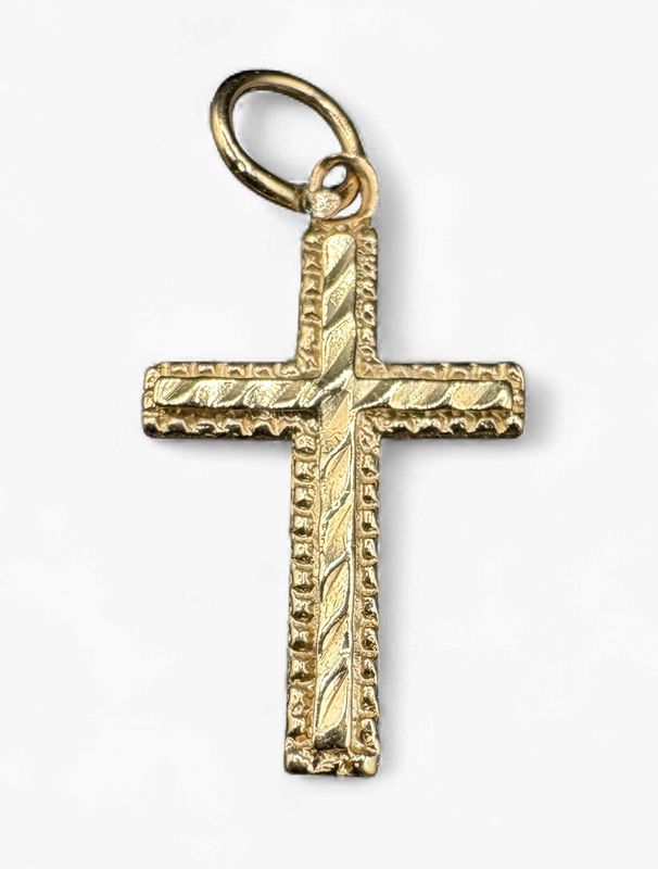14K DIAMOND CUT CROSS  PENDANT