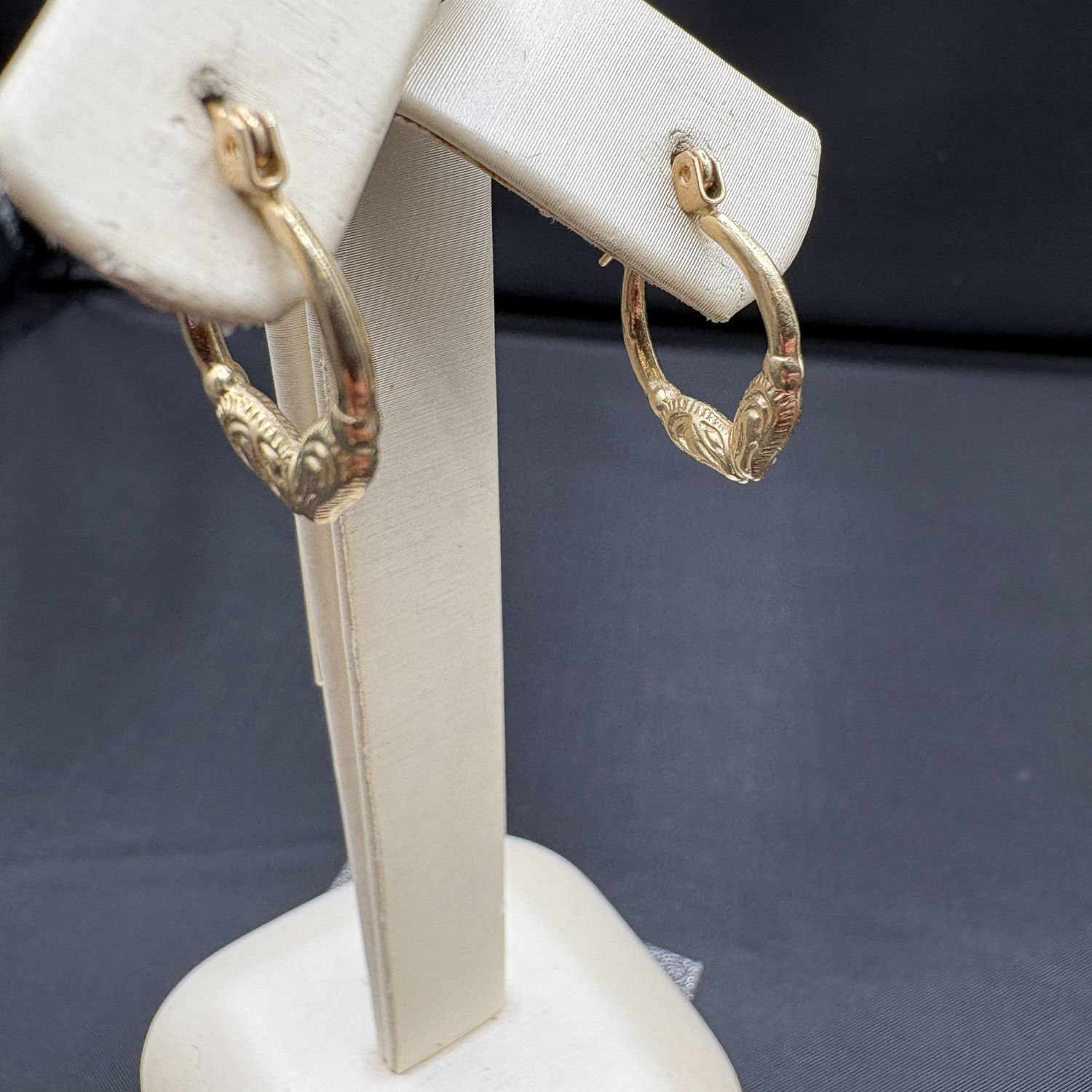 14K RAM HEAD HOOP EARRING