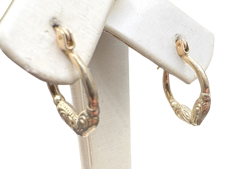 14K RAM HEAD HOOP EARRING