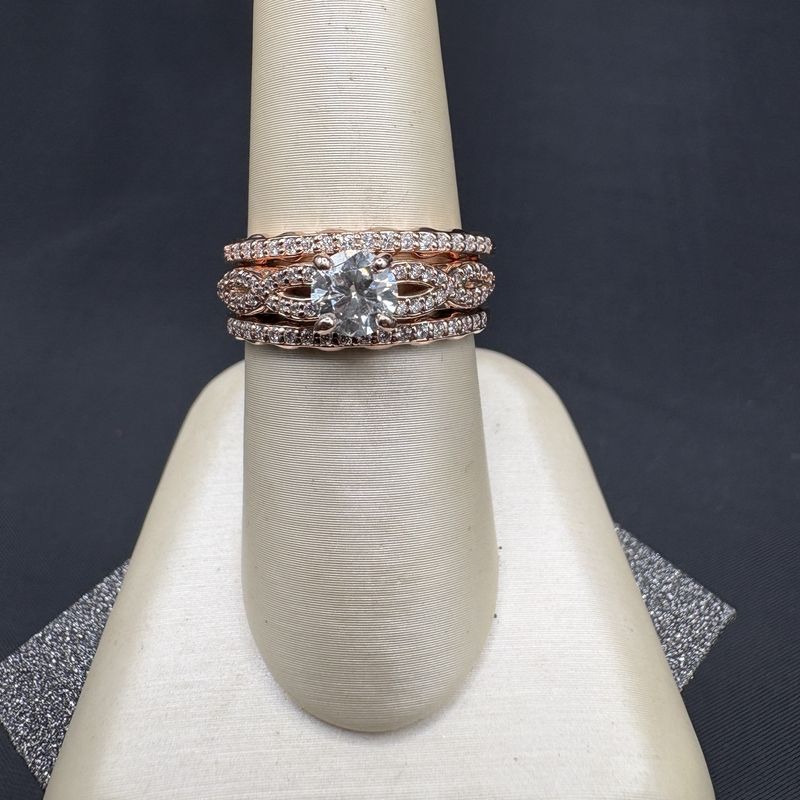14K ROSE GOLD WEDDING SET SIZE 7