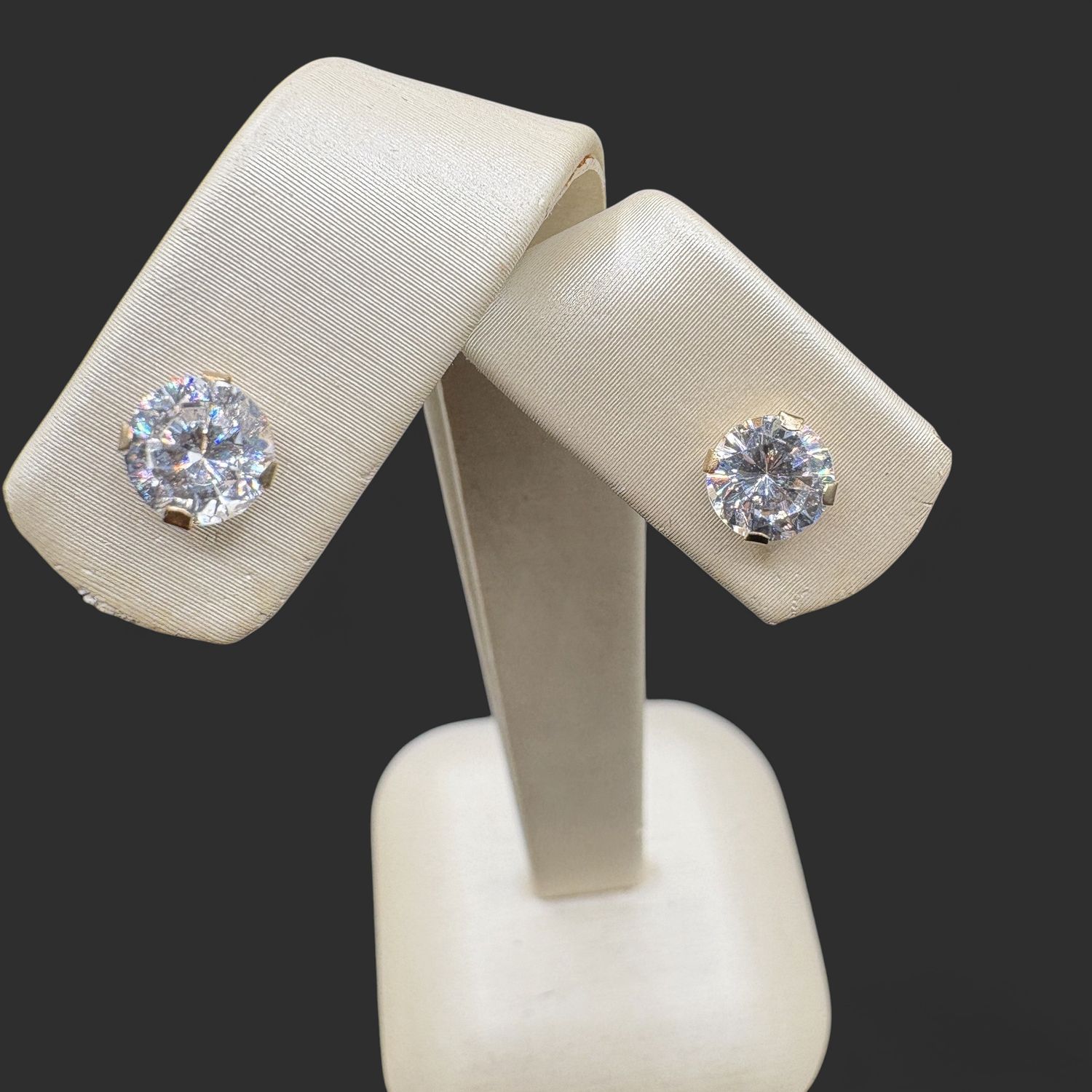 14K ROUND 4 PRONG CZ EARRING STUD