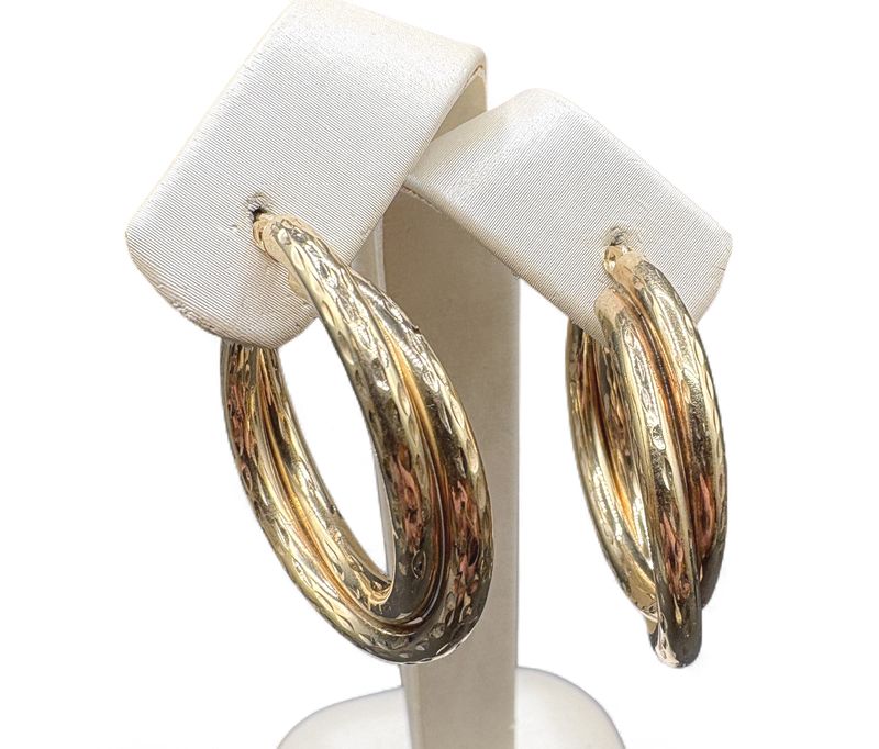 14K DOUBLE DIAMOND CUT HOOP EARRING