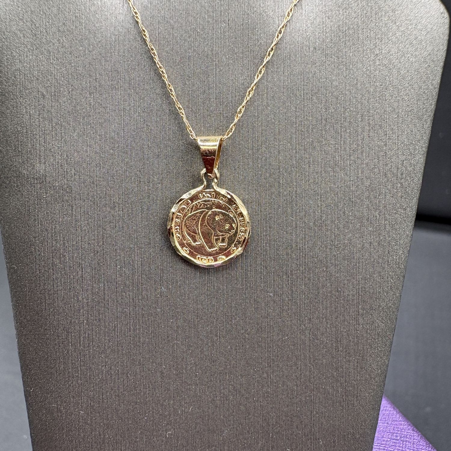 10K PANDA COIN REPLICA AND CHAIN 18"
