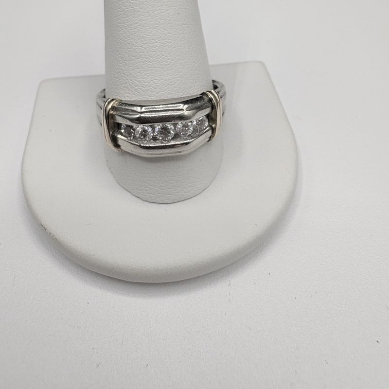 14K MEN'S NATURAL DIAMOND RING SIZE 12.5