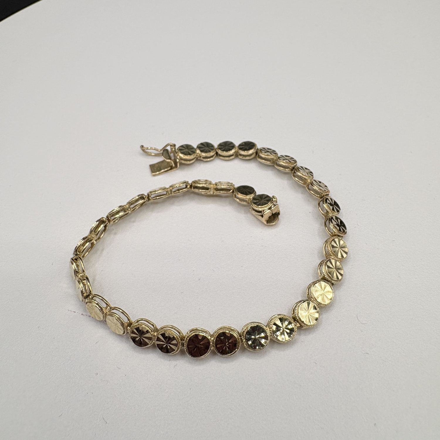 14K ROUND DIAMOND CUT BRACELET 7.25"