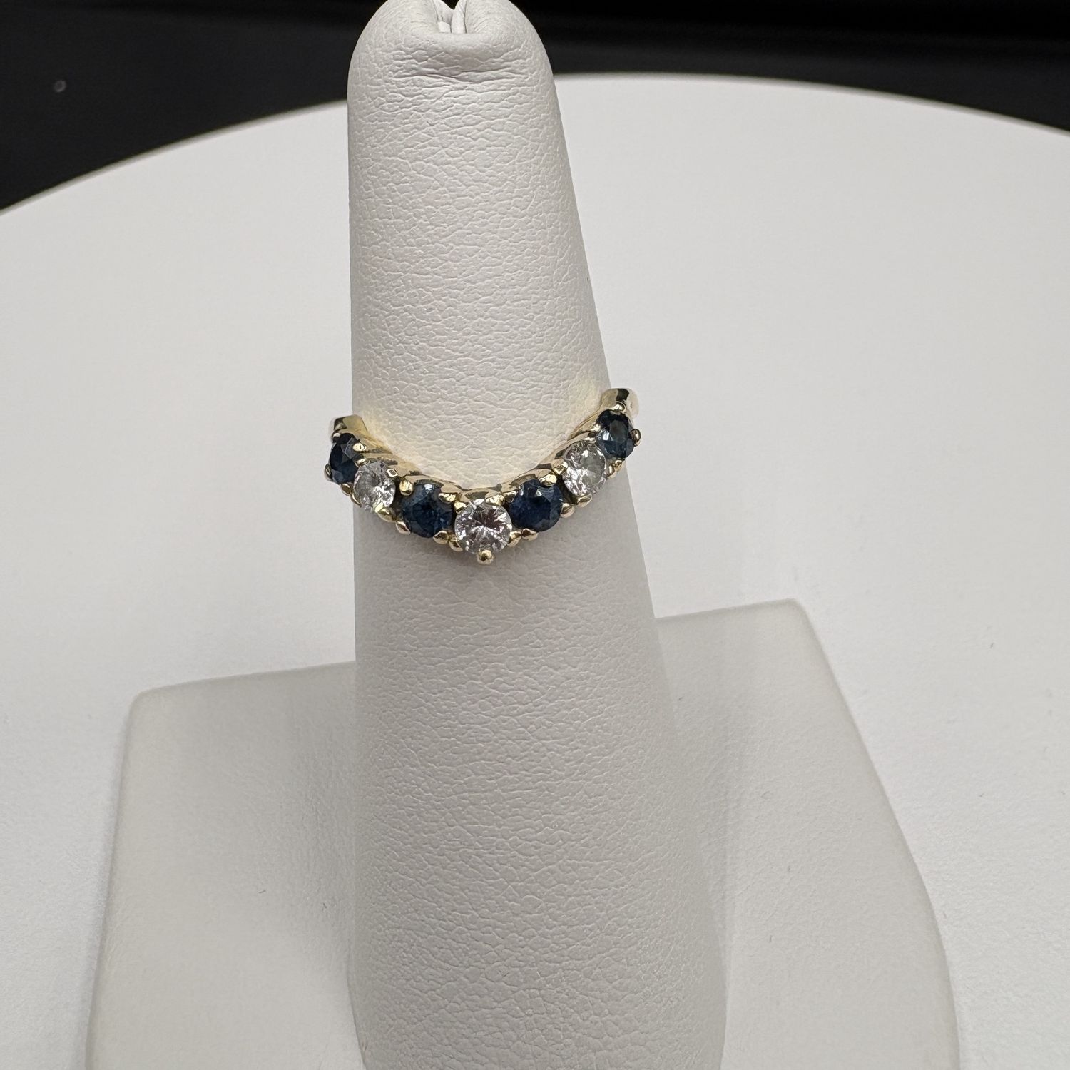 10K CURVED DIAMOND &amp; SAPPHIRE WEDDING BAND SIZE 5