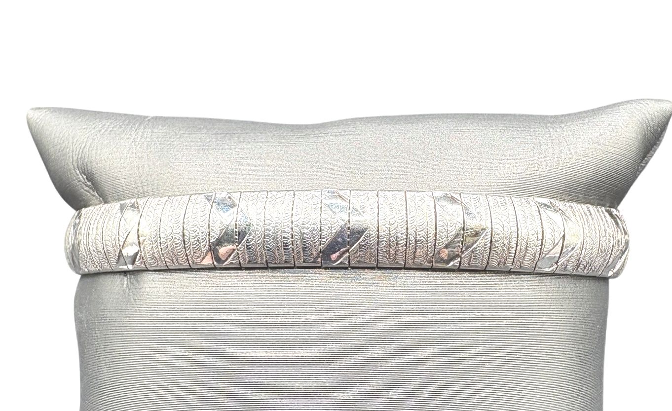 STERLING FLEX ETCHED BANGLE