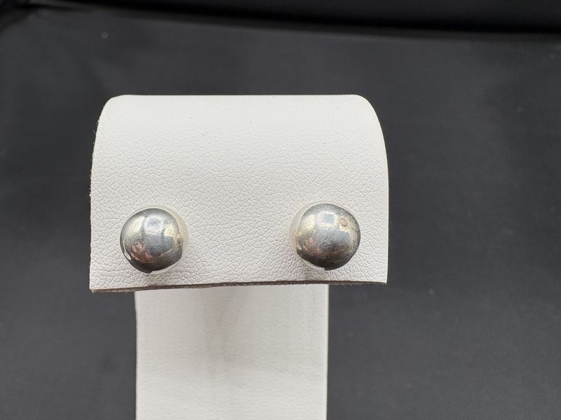 STERLING SILVER BALL STUD EARRING