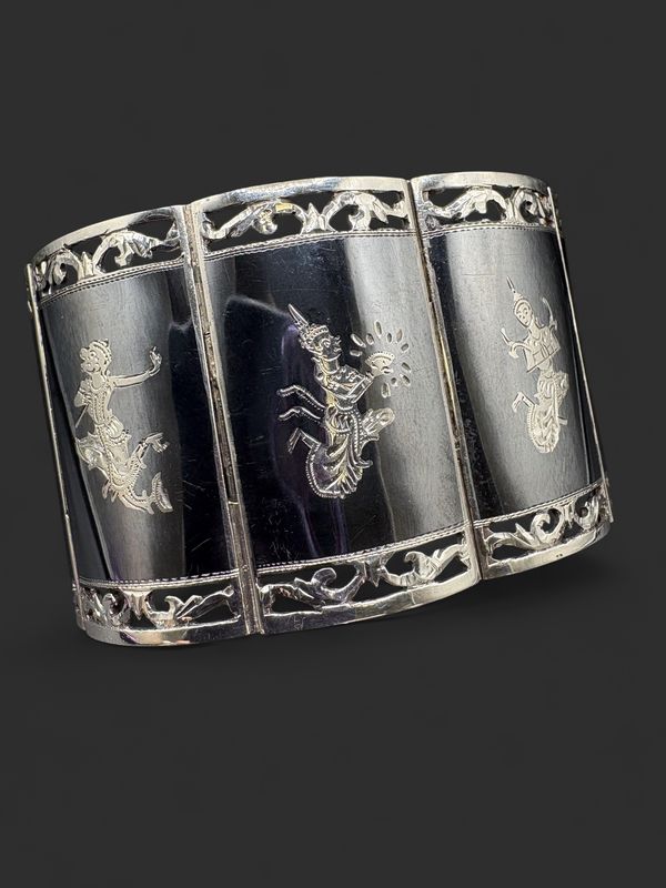 STERLING WIDE SIAM DANCING LINK BRACELET 7"