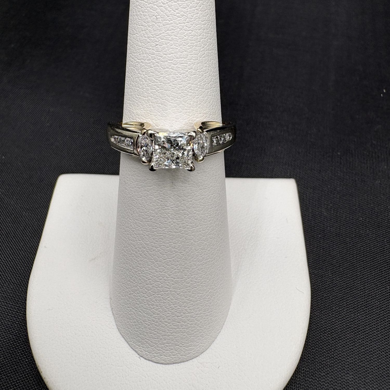 14K TWO TONE DIAMOND WEDDING SET/YELLOW GOLD  RING SIZE 6