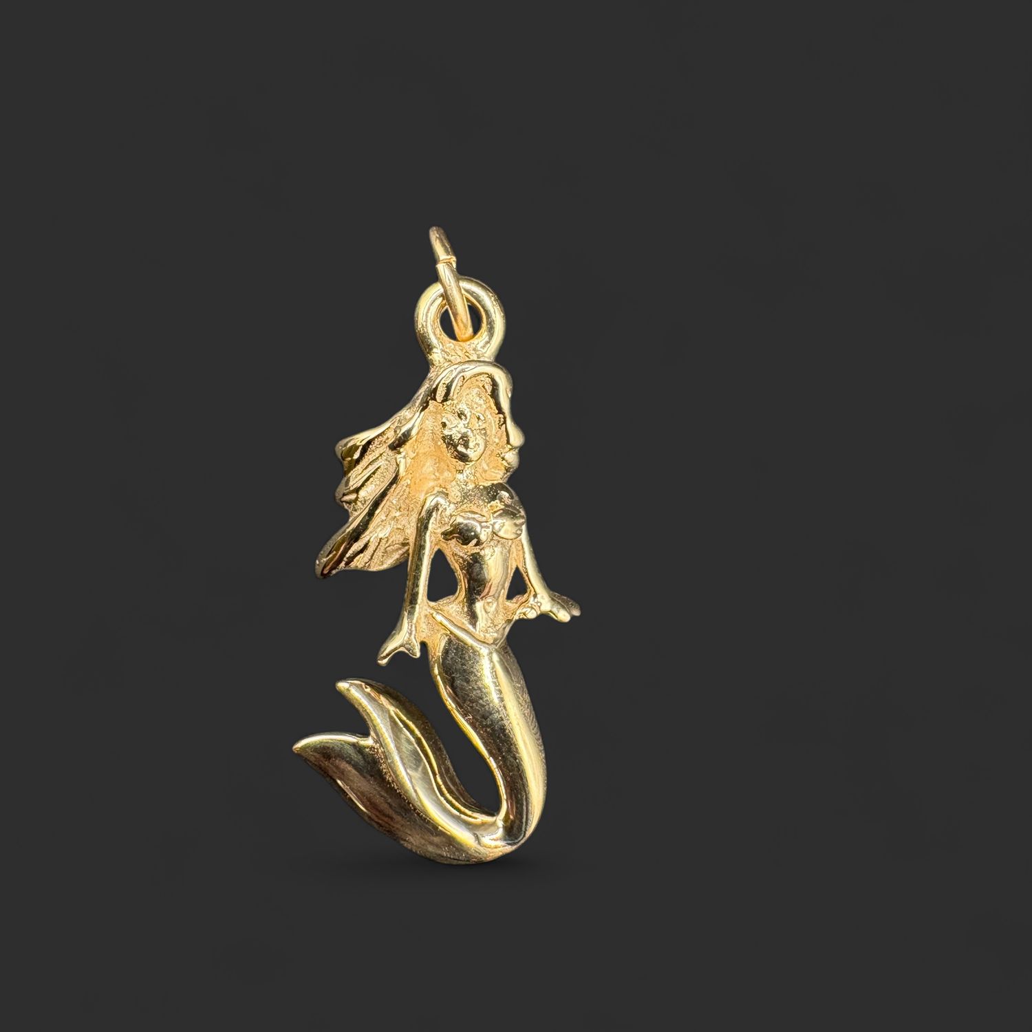 14K "ARIEL" BY DISNEY PENDANT/YELLOW GOLD