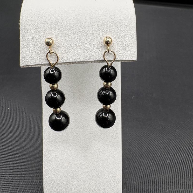14K GRADUATED ONYX BALL EARRINGS/YELLOW GOLD