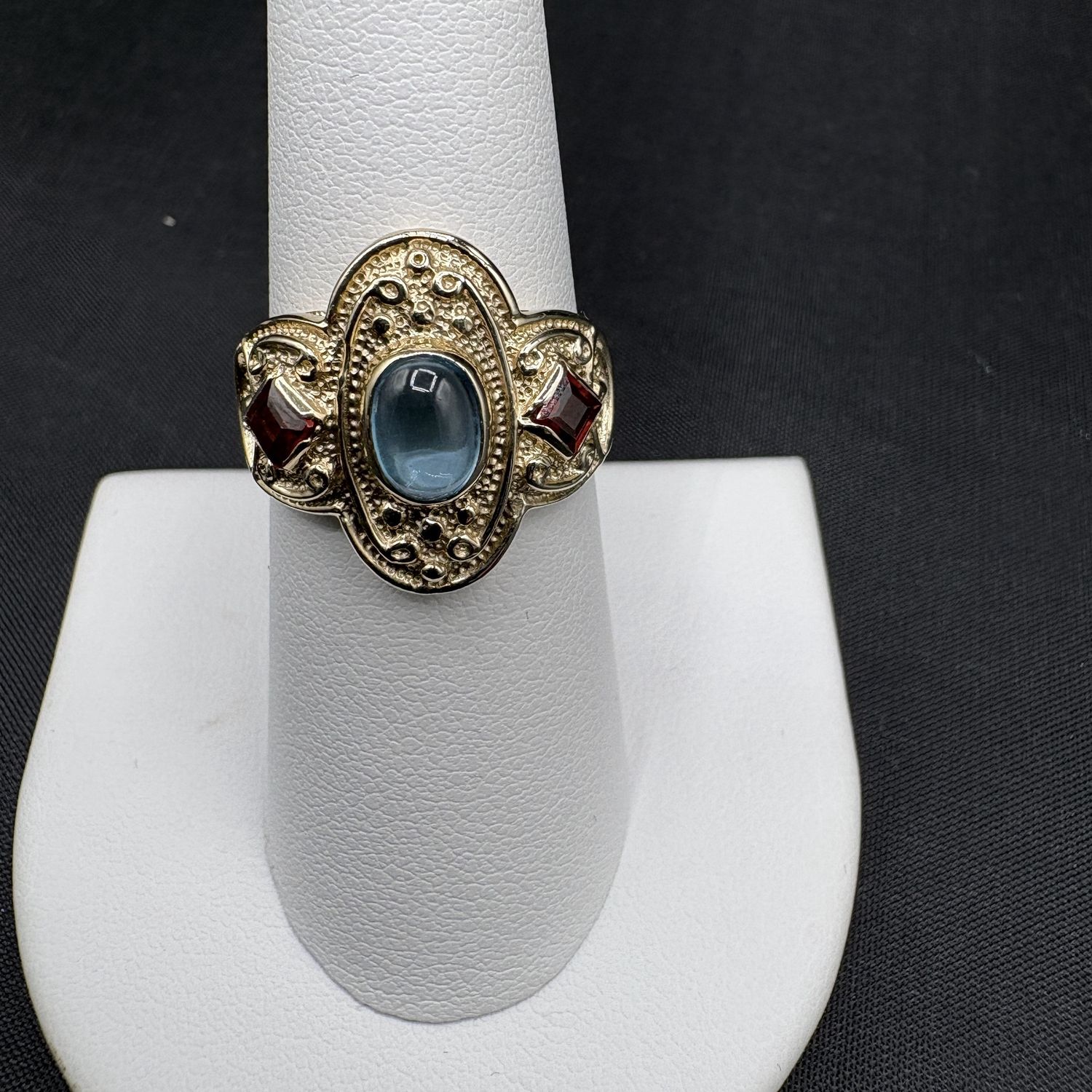 14K BLOE TOPAZ &amp; GARNET RING/YELLOW GOLD SIZE 7