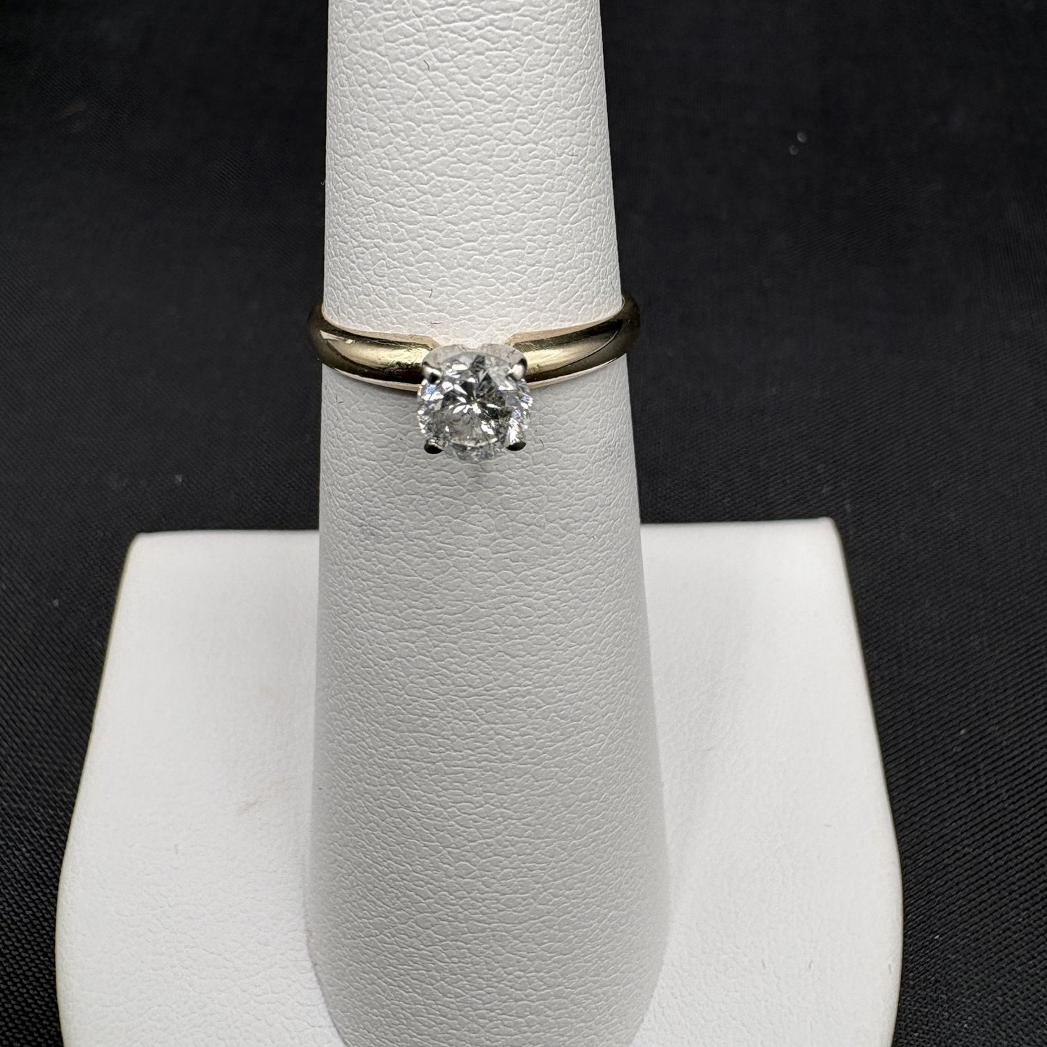14K ROUND DIAMOND ENGAGEMENT RING/YELLOW GOLD SIZE 4.5