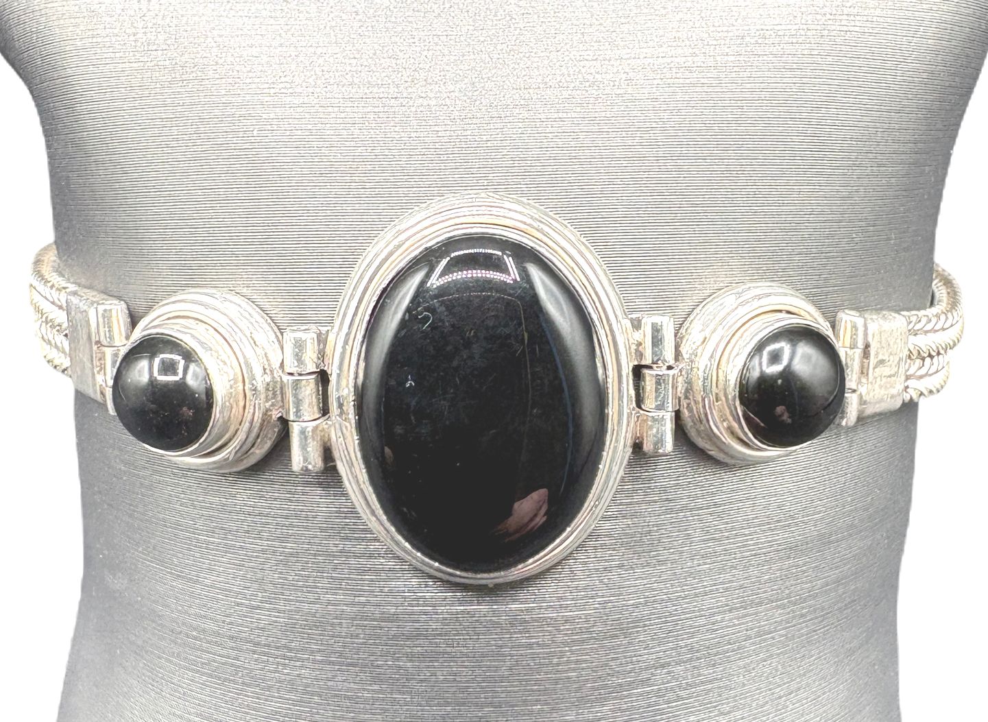 STERLING ONYX CABOCHON WHEAT BRACELET 8"