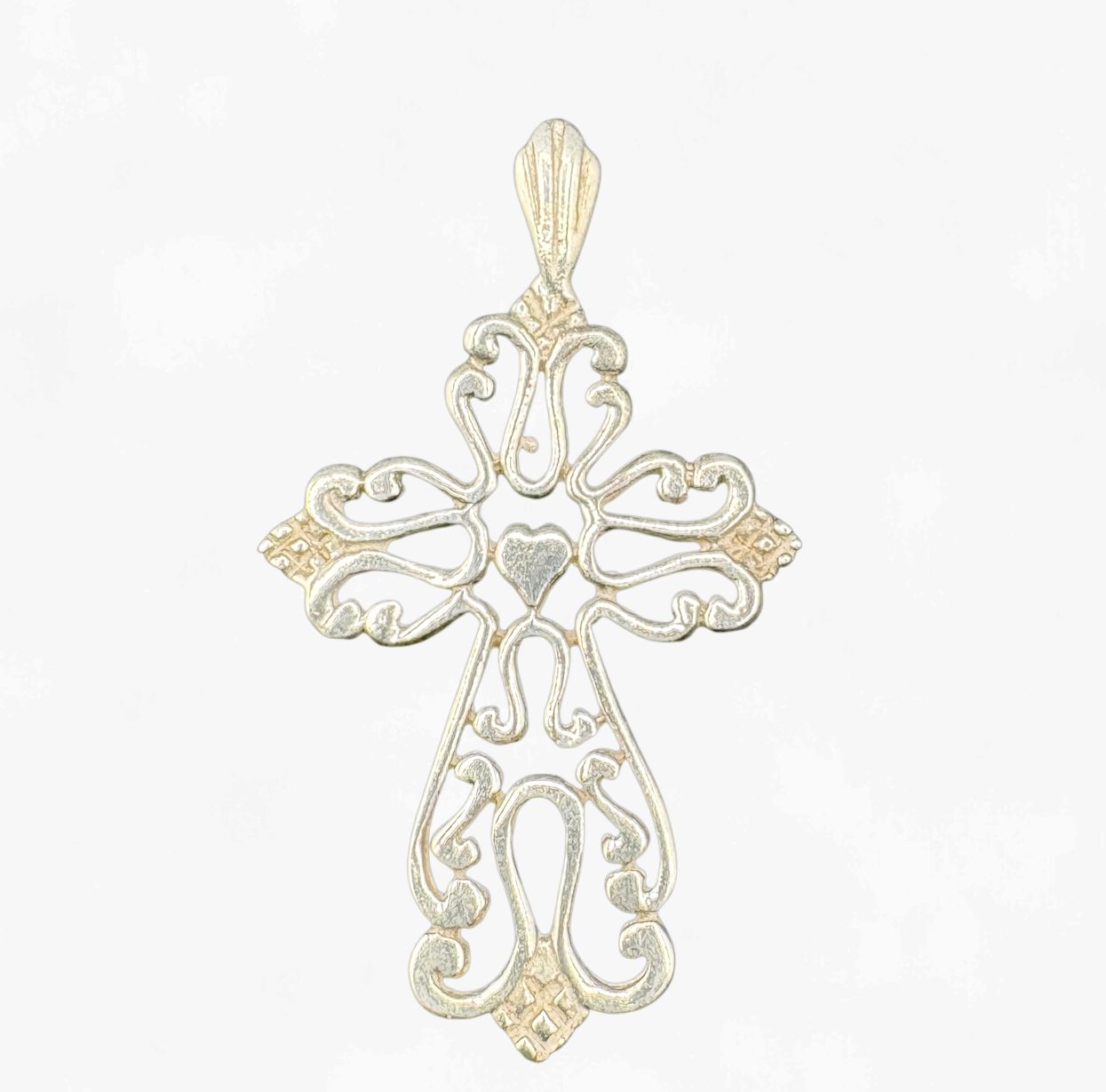 STERLING CROSS WITH HEART FILAGREE PENDANT