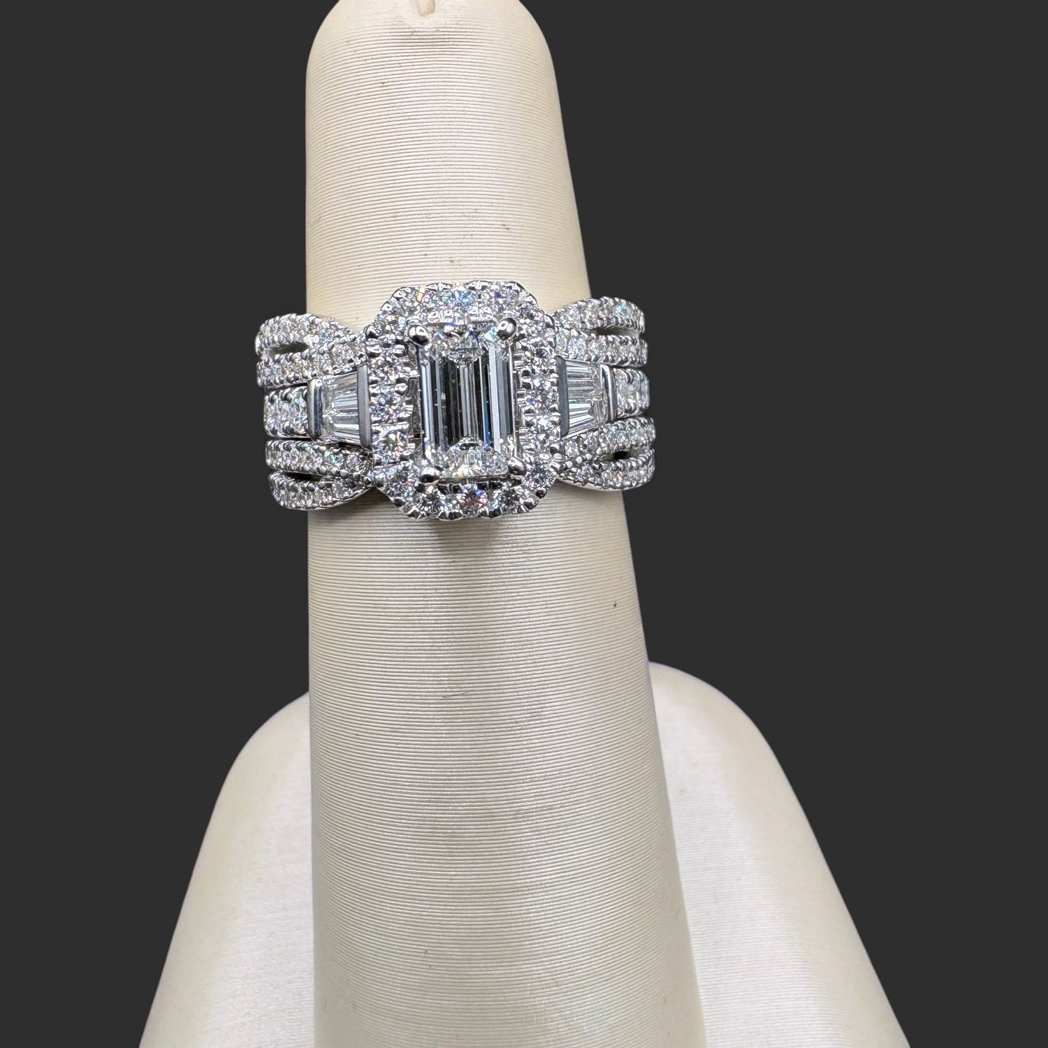 14K EMERALD CUT DIAMOND ENGAGEMENT SET