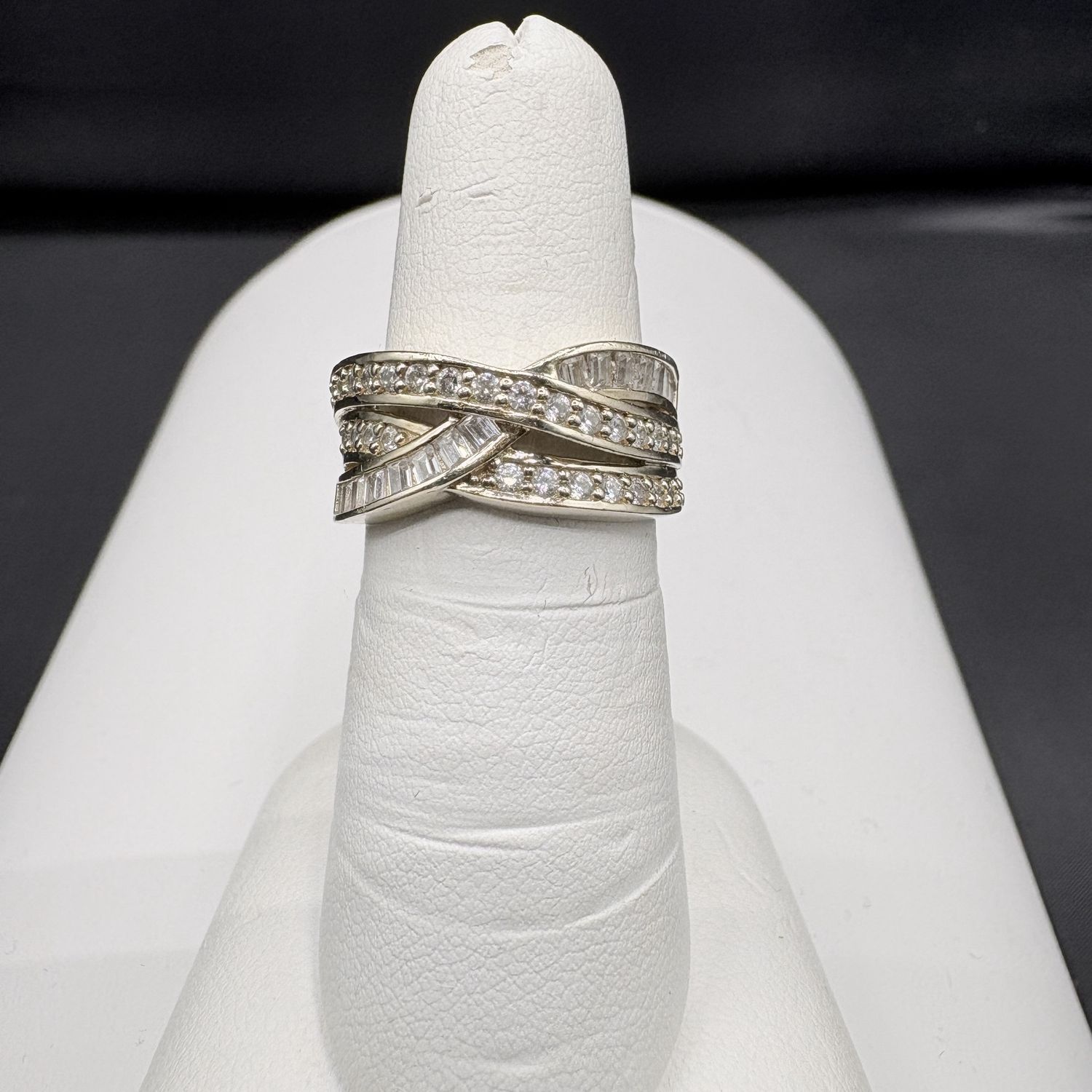 STERLING GOLD PLATED  CZ RING SIZE 6