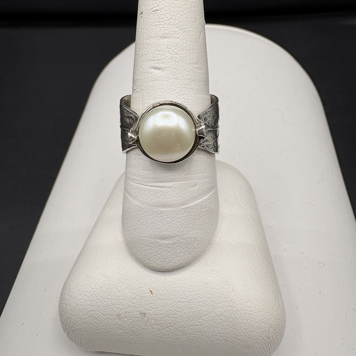 STERLING SILPADA LEAF RING WITH PEARL SIZE 9