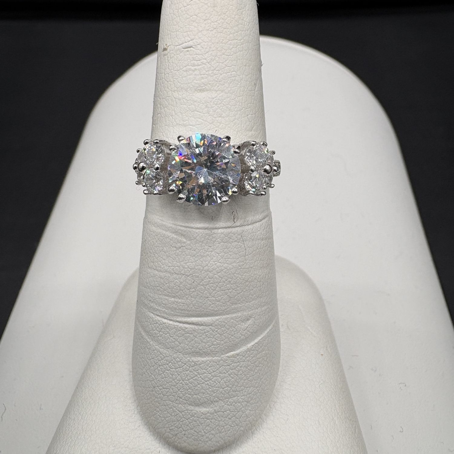 STERLING CZ RING SIZE 6