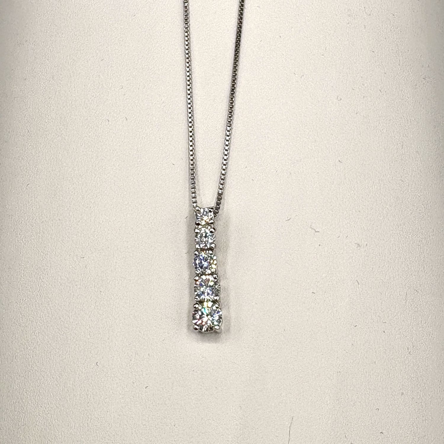 STERLING CZ PENDANT WITH CHAIN 18"