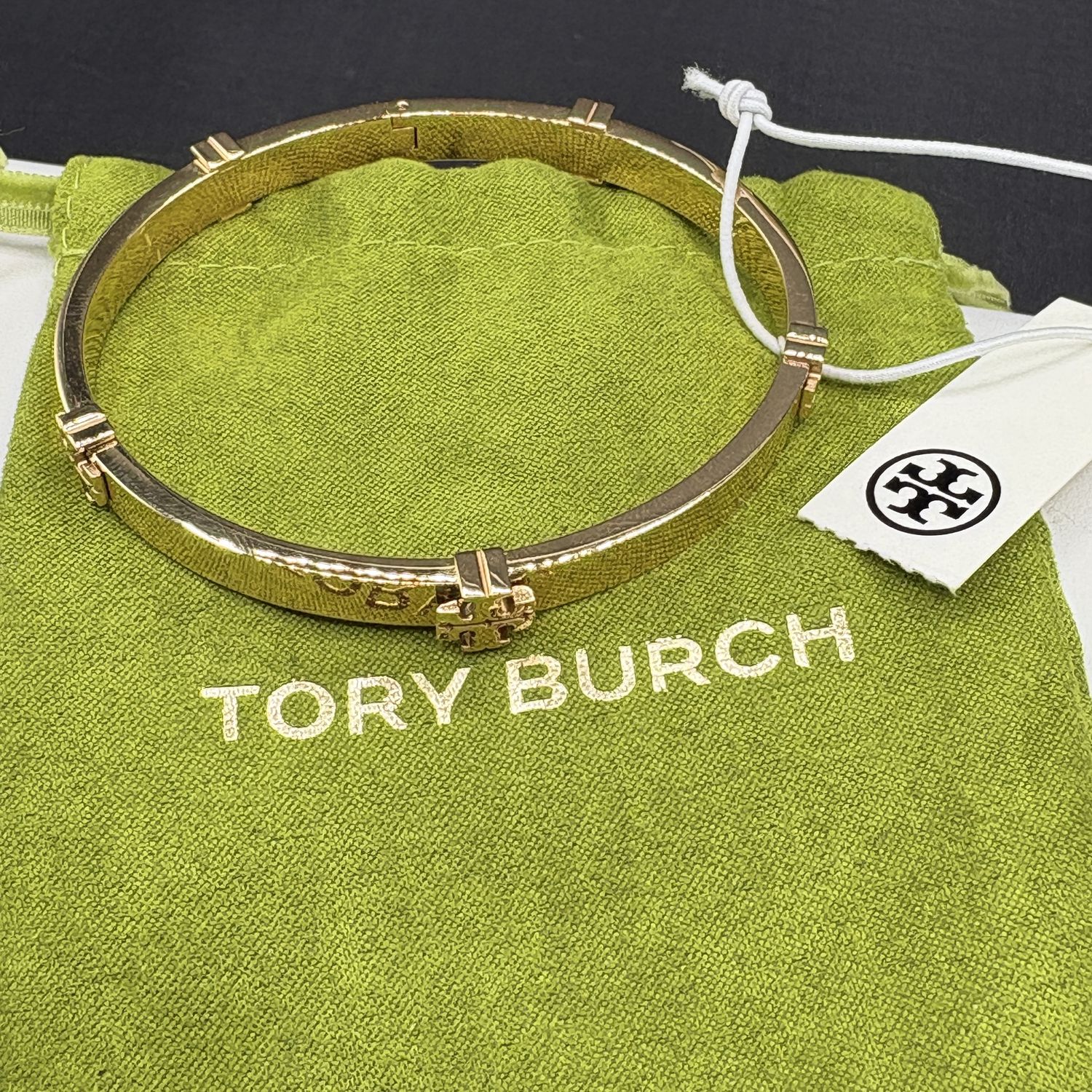 TORY BURCH GOLD TONE NEW BANGLE