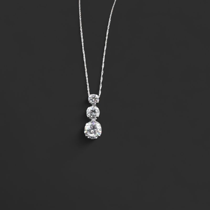10K 3 TRIPLE STONE CZ PENDANT IN WHITE GOLD  WITH NECKLACE 18"